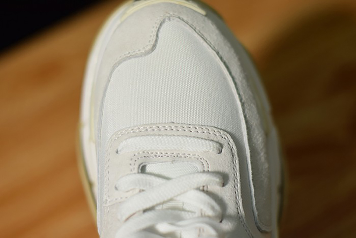 Ba*len*cia*ga triple s white suede 500597 w0971 9000
