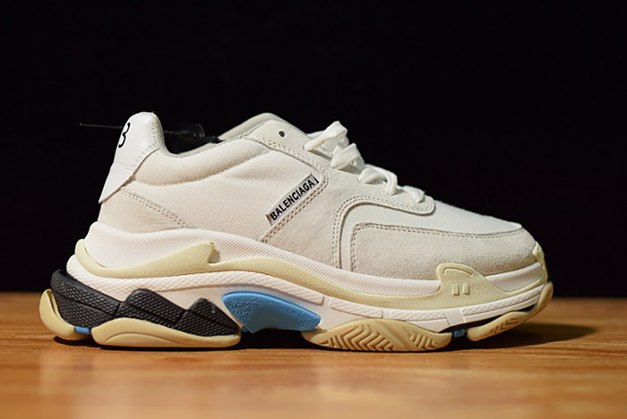 Ba*len*cia*ga triple s white suede 500597 w0971 9000